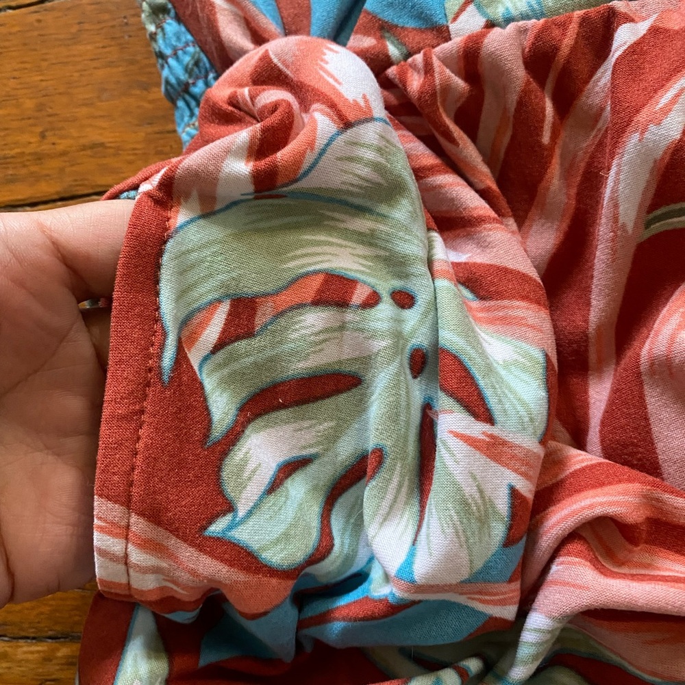 Tropical pattern rust colored sleeveless jumpsuit with pockets - Picture 6 of 6
